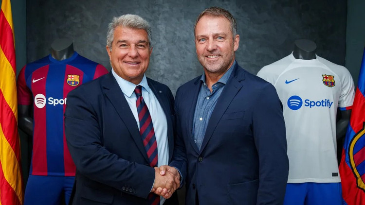 Barcelonada Xavi resmen ayrıldı, Hansi Flick duyuruldu Barcelonada Xavi resmen ayrıldı, Hansi Flick duyuruldu