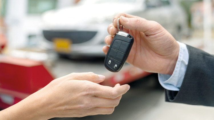 Mayısta satışlar nisan ayına göre yüzde 31.5 arttı... Otomotiv pazarı hız kesmedi