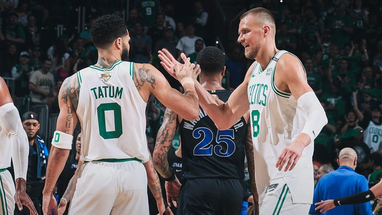 NBA Finalleri başladı Boston Celtics ilk maçı kazandı, seride 1-0 öne geçti...