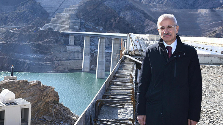 Bakan Uraloğlu: Yusufeli Viyadüğü yarın hizmete açılıyor