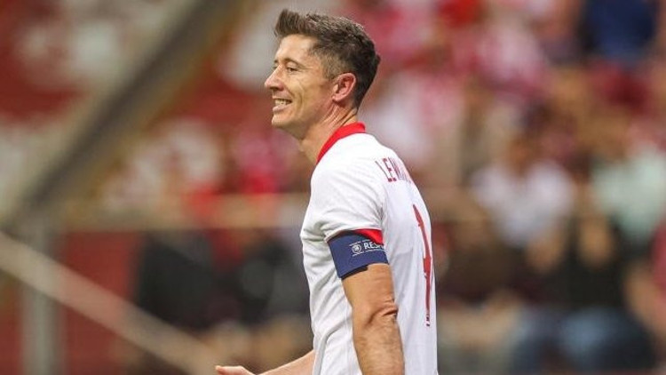 Lewandowski, Polonyanın EURO 2024teki ilk maçını kaçıracak Lewandowski, Polonyanın EURO 2024teki ilk maçını kaçıracak