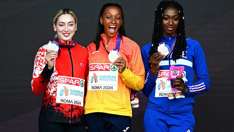 Atletizm Milli Takımı Roma’dan 2 madalya ile dönüyor