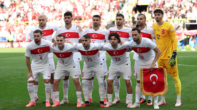 EURO 2024te A Milli Takıma müjde Macaristan 90+10da kazandı, son 16 turu için hesaplar...