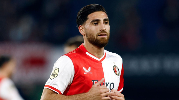 Beşiktaş’ta gündem Alireza Jahanbakhsh Beşiktaş’ta gündem Alireza Jahanbakhsh