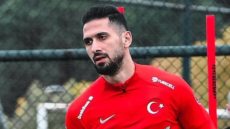 Transfer Haberleri: Göztepeden Emre Akbaba bombası