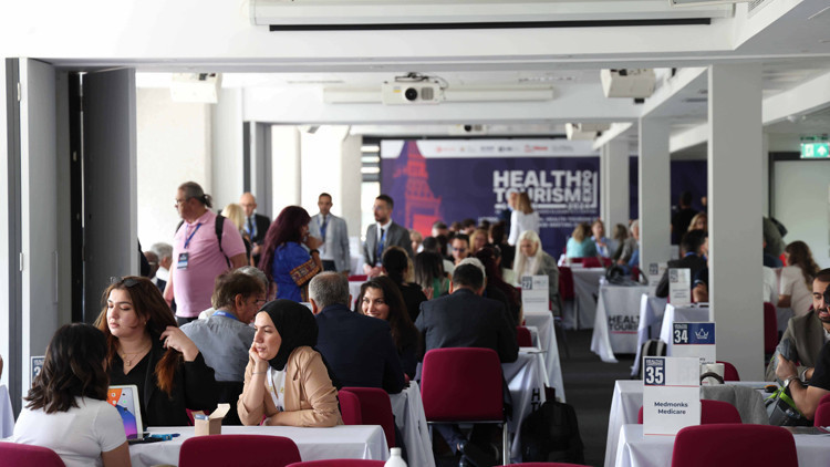 Londra Uluslararası Sağlık Fuarına yoğun ilgi