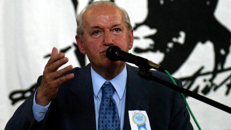 Şenes Erzikten Merih Demiralın cezası için Servet Yardımcıya tepki