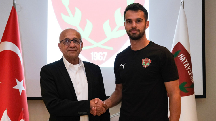 Hatayspor, Kerim Alıcıyla sözleşme yeniledi Hatayspor, Kerim Alıcıyla sözleşme yeniledi