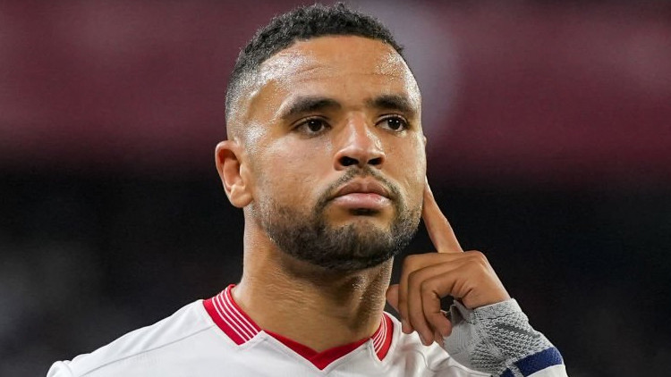 Fenerbahçeye Youssef En-Nesyriden beklenmedik haber Telefon görüşmesi ortaya çıktı