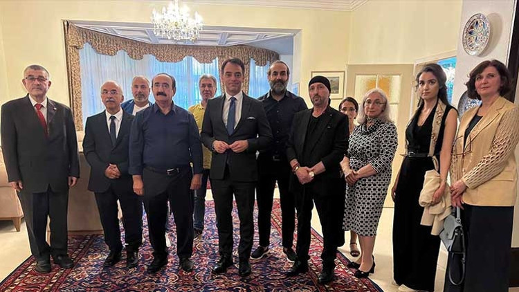 Muharrem ayının son iftarı Düsseldorf Başkonsolosluğu’nda yapıldı