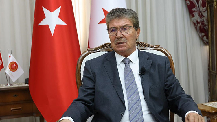 KKTC Başbakanı Üstel: “Biz barışı kutlarken Rumlar savaşa hazırlık yapmak için Yunanistanla savunma anlaşması imzalayacak” KKTC Başbakanı Üstel: “Biz barışı kutlarken Rumlar savaşa hazırlık yapmak için Yunanistanla savunma anlaşması imzalayacak”