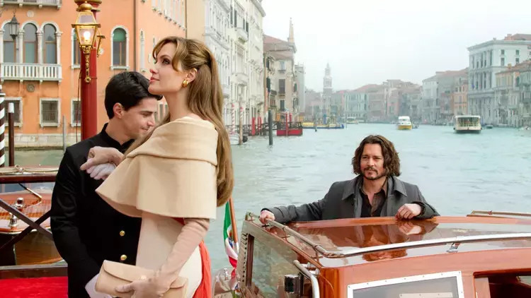 Turist filmi konusu nedir, ne zaman çekildi Turist filmi oyuncuları ve hikayesi