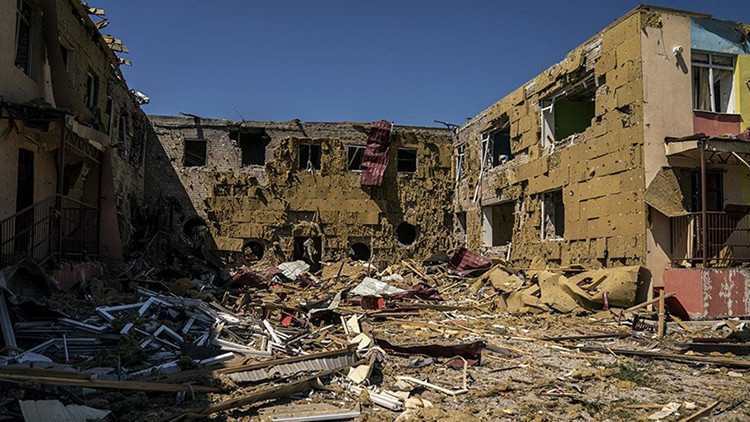 Rusya Donetsk’te bir yerleşim birimini ele geçirdi Rusya Donetsk’te bir yerleşim birimini ele geçirdi