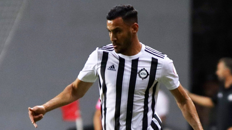 Altay, Deniz Kadah’la sözleşme yeniledi Altay, Deniz Kadah’la sözleşme yeniledi