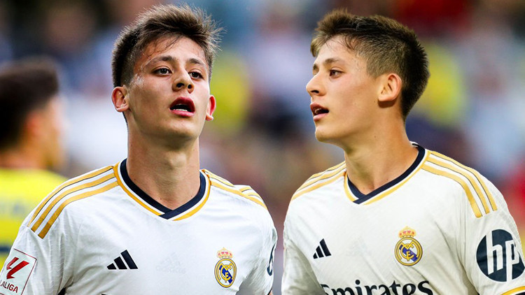 Arda Güler için devasa teklif: 80 milyon Euro | Ancelottiden milli yıldızı sevindirecek karar Arda Güler için devasa teklif: 80 milyon Euro | Ancelottiden milli yıldızı sevindirecek karar