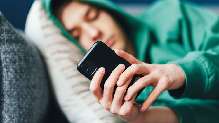 Instagram kapandı gençler strese girdi Instagram kapandı gençler strese girdi