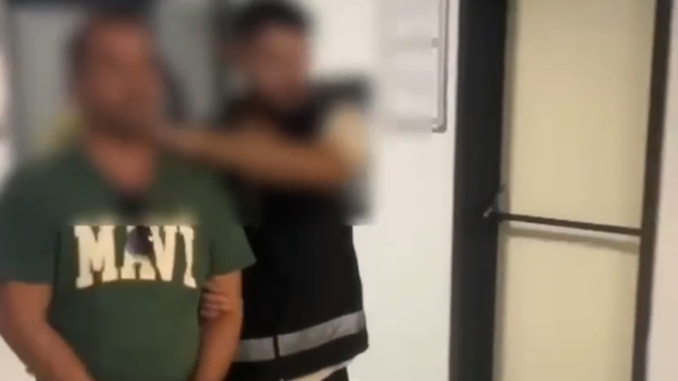 Yalovada dolandırıcılık operasyonu 6,6 milyon lira dolandırmıştı... Tutuklandı Yalovada dolandırıcılık operasyonu 6,6 milyon lira dolandırmıştı... Tutuklandı