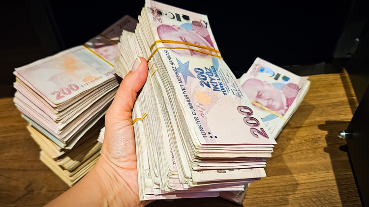 Mevduat faizi enflasyonu aştı 694 bin lira faiz getirisi veren bankalar var... Mevduat faizi enflasyonu aştı 694 bin lira faiz getirisi veren bankalar var...