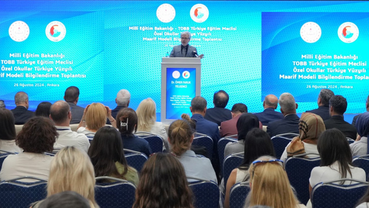 Müfredat bilgilendirme toplantısı yapıldı