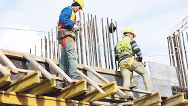 İşgücünün gelir payı 20 yılda yüzde 1.6 düştü İşgücünün gelir payı 20 yılda yüzde 1.6 düştü