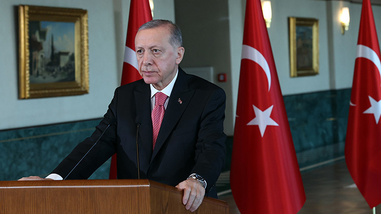 Kabine Erdoğan başkanlığında toplandı: İşte gündemdeki konu başlıkları Kabine Erdoğan başkanlığında toplandı: İşte gündemdeki konu başlıkları