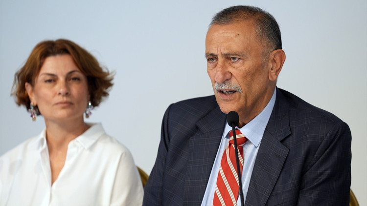 TBF başkan adayı Efe Aydan, basın toplantısı düzenledi TBF başkan adayı Efe Aydan, basın toplantısı düzenledi