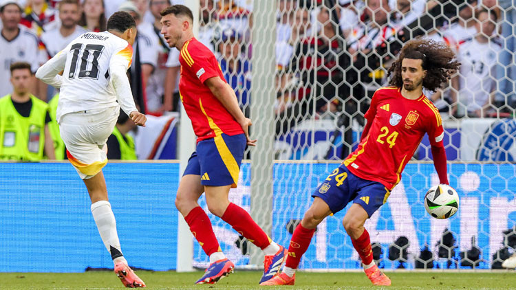 UEFAdan aylar sonra gelen itiraf: Penaltı verilmeliydi