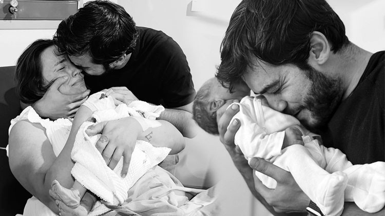Ünlü çiftin bebek sevinci... Doğum sonrası ilk fotoğraf geldi Ünlü çiftin bebek sevinci... Doğum sonrası ilk fotoğraf geldi