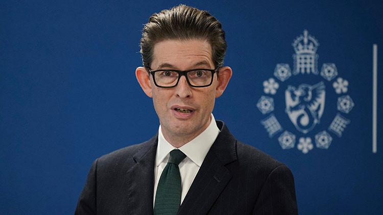 İngilterede Rusya ve İran korkusu: İstihbarat şefi uyardı: Sokaklarda kargaşa yaratmak istiyorlar...