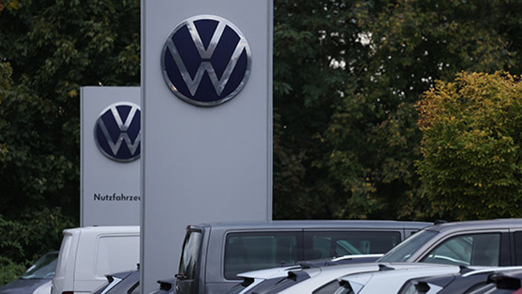 Çin’deki ekonomik zayıflık Volkswagen’i vurdu Çin’deki ekonomik zayıflık Volkswagen’i vurdu