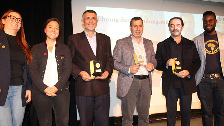 Global Veliler Derneği 20. yılını coşkuyla kutladı