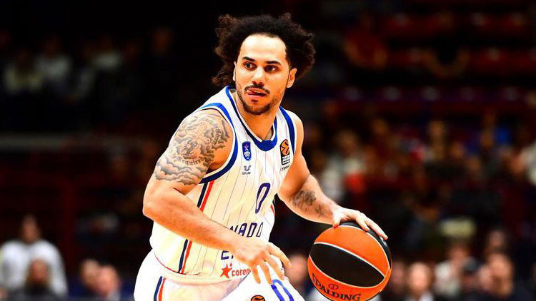 Anadolu Efeste Shane Larkin şoku Anadolu Efeste Shane Larkin şoku