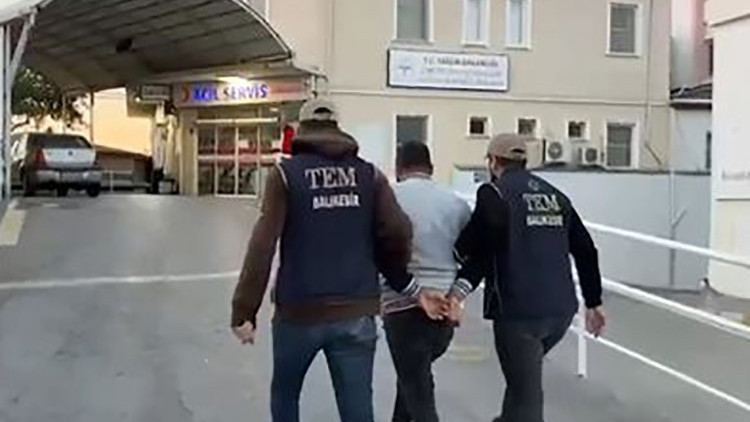 Balıkesirde PKK/KCK operasyonu: 3 gözaltı Balıkesirde PKK/KCK operasyonu: 3 gözaltı