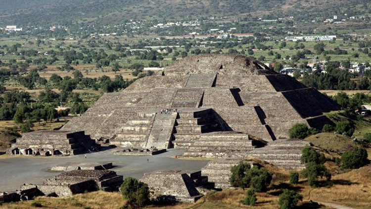 Yüzyıllar sonra ortaya çıktı: 6 bin 674 yapı bulundu Yüzyıllar sonra ortaya çıktı: 6 bin 674 yapı bulundu