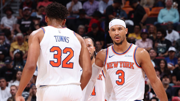 Karl-Anthony Towns 44 sayı attı, zaferin mimarı oldu Karl-Anthony Towns 44 sayı attı, zaferin mimarı oldu