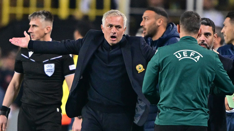 UEFAdan Jose Mourinhoya 1 maç ceza UEFAdan Jose Mourinhoya 1 maç ceza