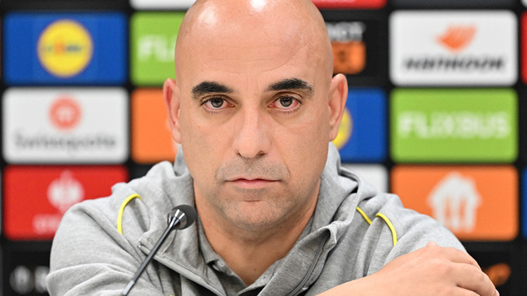 Zeki Murat Göle: Futbola dair fazla konuşacak bir şey yok Zeki Murat Göle: Futbola dair fazla konuşacak bir şey yok
