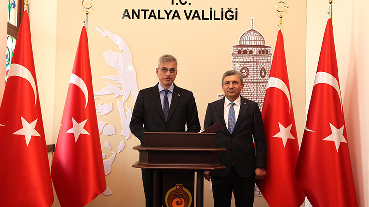 Sağlık Bakanı Kemal Memişoğlu: Yenidoğan Yoğun Bakım Denetim ve Değerlendirme Bilimsel Komisyonu Kuruldu Sağlık Bakanı Kemal Memişoğlu: Yenidoğan Yoğun Bakım Denetim ve Değerlendirme Bilimsel Komisyonu Kuruldu