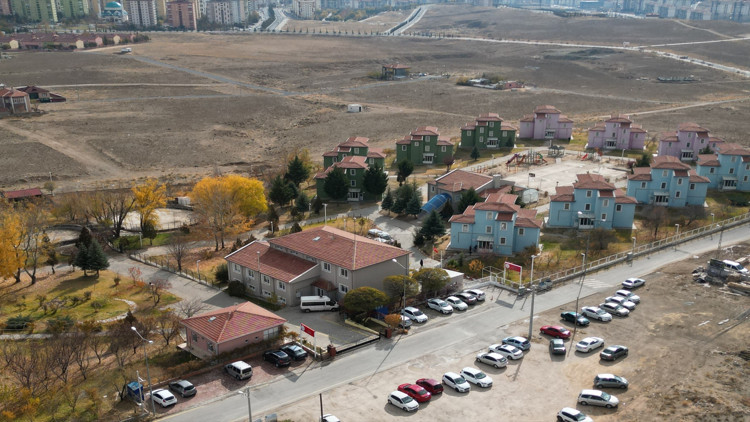 Niğdede koruma altındaki çocuk öldü, 16 personel görevden uzaklaştırıldı