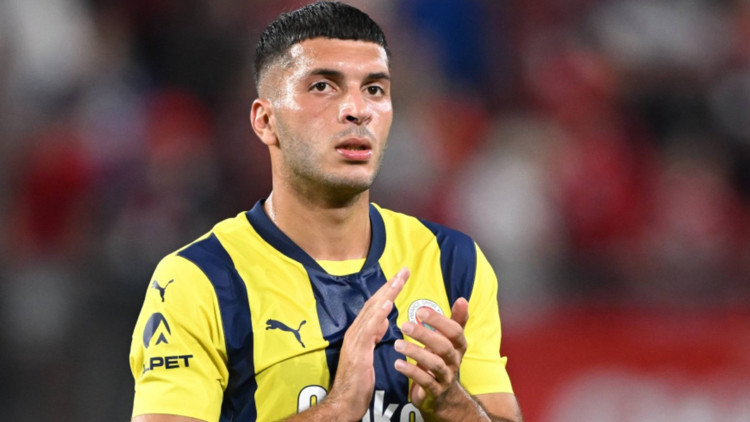 Oğuz Aydın kimdir, nereli, ka&ccedil; yaşında, evli mi? Oğuz Aydın hangi  takımlarda forma giydi? İşte futbol kariyer bilgileri - Spor Haberleri