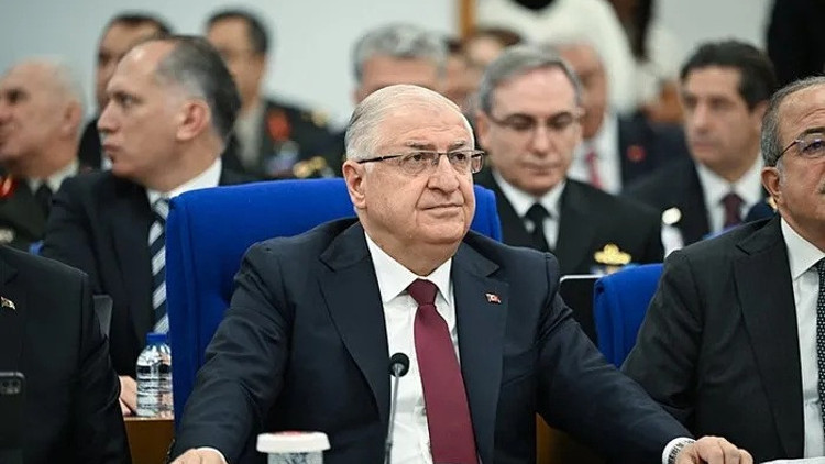 Son dakika... Milli Savunma Bakanı Yaşar Gülerden F-35 açıklaması: ABD, F35leri verebileceklerini söyledi