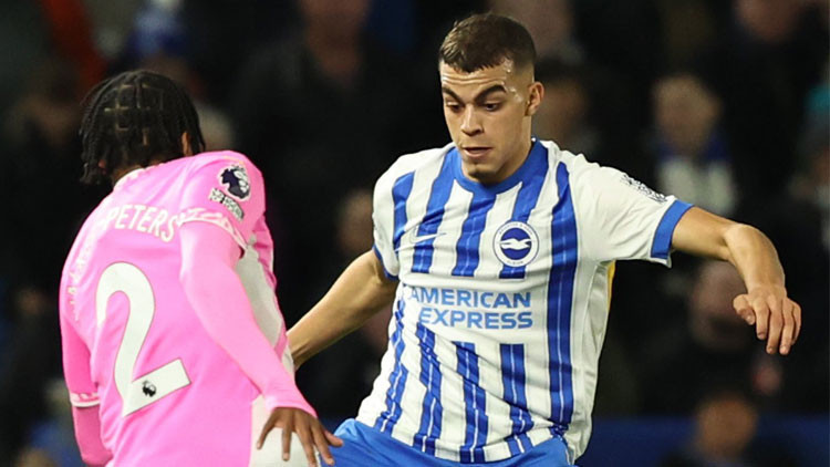 Brightondan beklenmedik puan kaybı Ferdi Kadıoğlu... Brightondan beklenmedik puan kaybı Ferdi Kadıoğlu...
