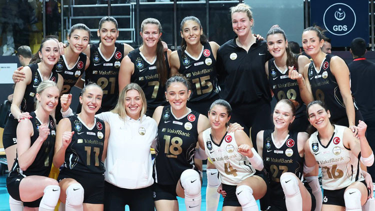 VakıfBank rahat kazandı VakıfBank rahat kazandı