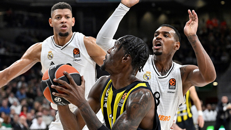 Fenerbahçe, Real Madridin entrikalarını boşa çıkardı Fenerbahçe, Real Madridin entrikalarını boşa çıkardı