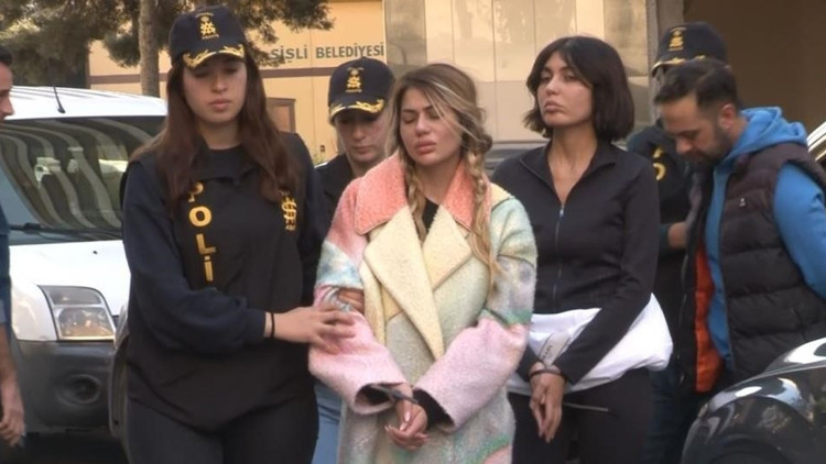 Candan kardeşlerin de aralarında bulunduğu dolandırıcılık davasına devam edildi Candan kardeşlerin de aralarında bulunduğu dolandırıcılık davasına devam edildi