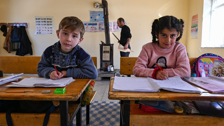 Okulun tek öğrencisi Zilan, artık yalnız değil Okulun tek öğrencisi Zilan, artık yalnız değil