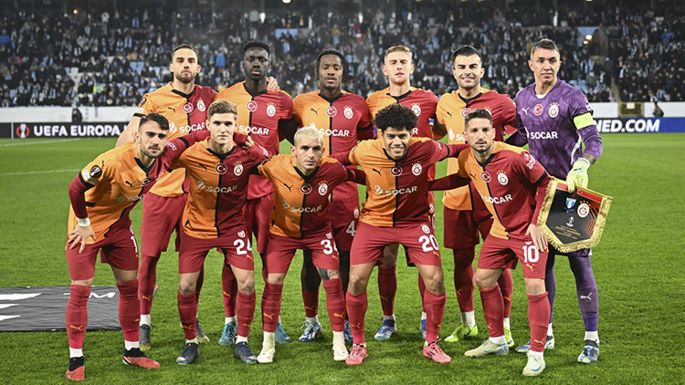 Avrupa’nın kralları Yunus Akgün ve Dries Mertens Avrupa’nın kralları Yunus Akgün ve Dries Mertens