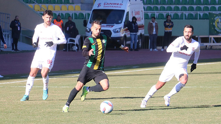 Şanlıurfaspor sahasında Pendikspor’u 2 golle geçti Şanlıurfaspor sahasında Pendikspor’u 2 golle geçti