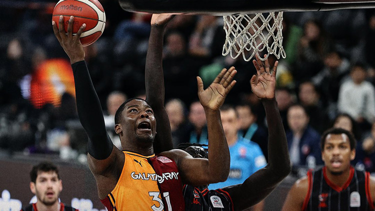 Galatasaray uzatmada kazandı Galatasaray uzatmada kazandı