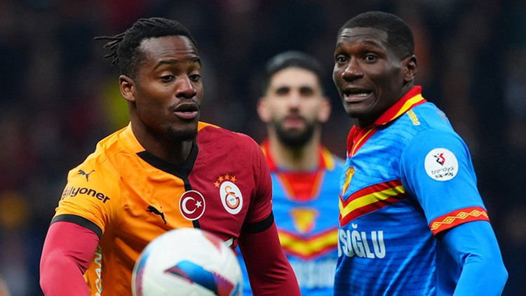 Fenerbahçeden olay Galatasaray tepkisi: Emek hırsızlığı, şaibe... Fenerbahçeden olay Galatasaray tepkisi: Emek hırsızlığı, şaibe...